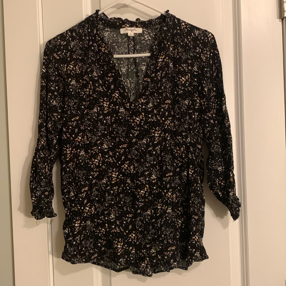Monday Fun Floral Blouse